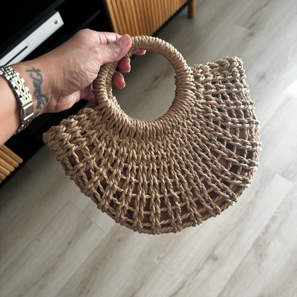 Half Moon 🌙Tan Woven Tote Bag - Picture 5 of 5